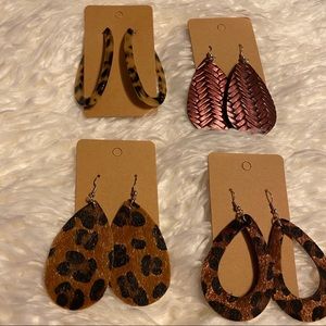 R - Lot of 4 pair of statement earrings new